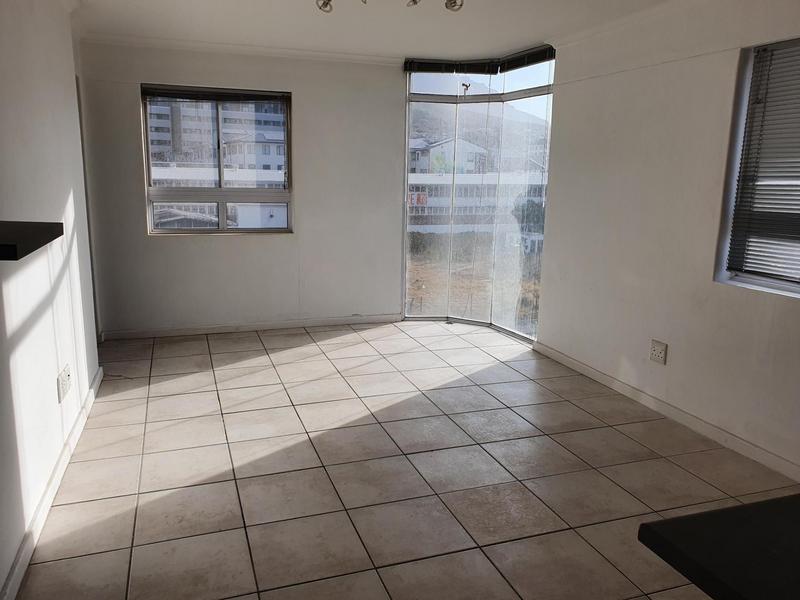 To Let 2 Bedroom Property for Rent in Salt River Western Cape
